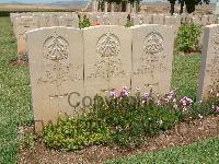 Medjez-El-Bab War Cemetery - Hope, Kenneth